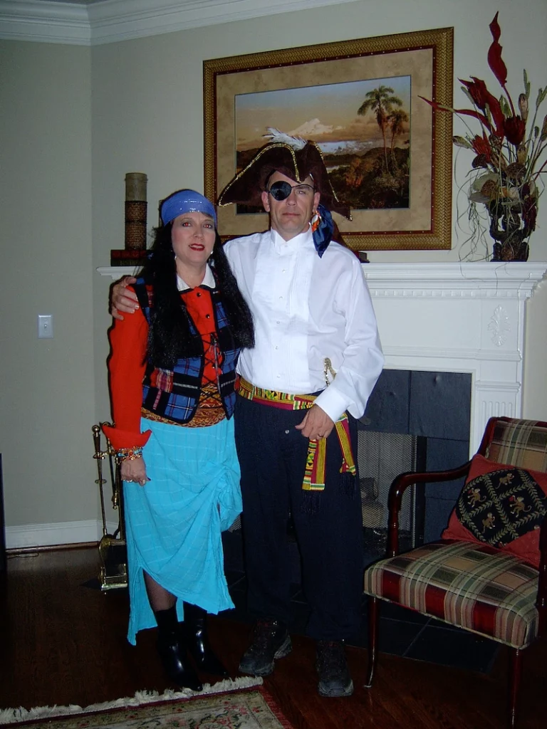 pirate and wench