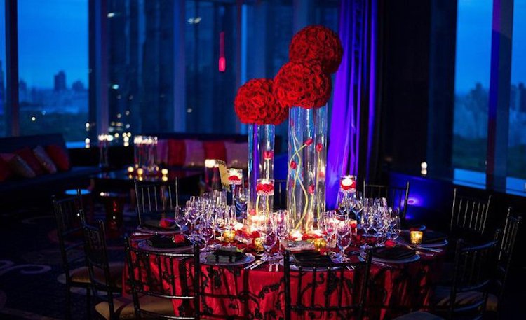 dramatic valentines table